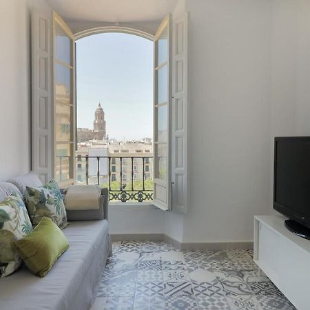 C11 - Cosy 7 Bedrooms In Plaza Merced Malaga Bagian luar foto