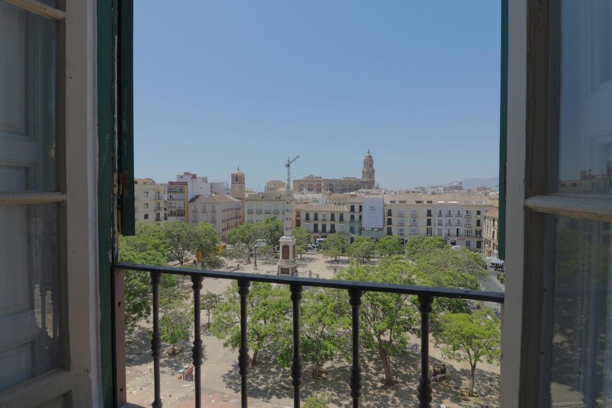 C11 - Cosy 7 Bedrooms In Plaza Merced Malaga Bagian luar foto